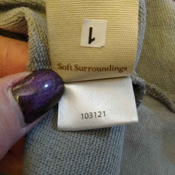 NWT Grandeur Jacket, Soft Surroundings, Gray with Mauve Flower pattern - Size M - Picture 9 of 15